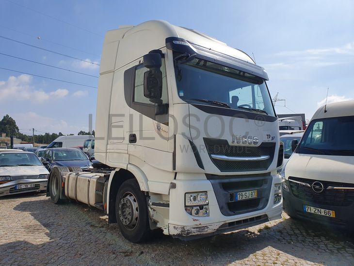 Iveco 460 XP · Ano 2017 
