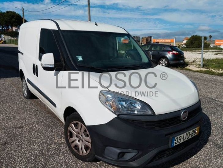 Fiat Doblo · Ano 2018