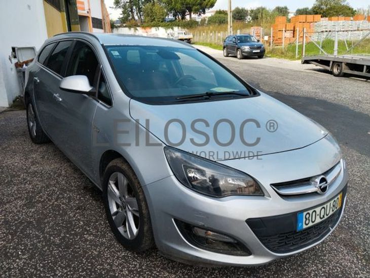 Opel Astra · Ano 2016