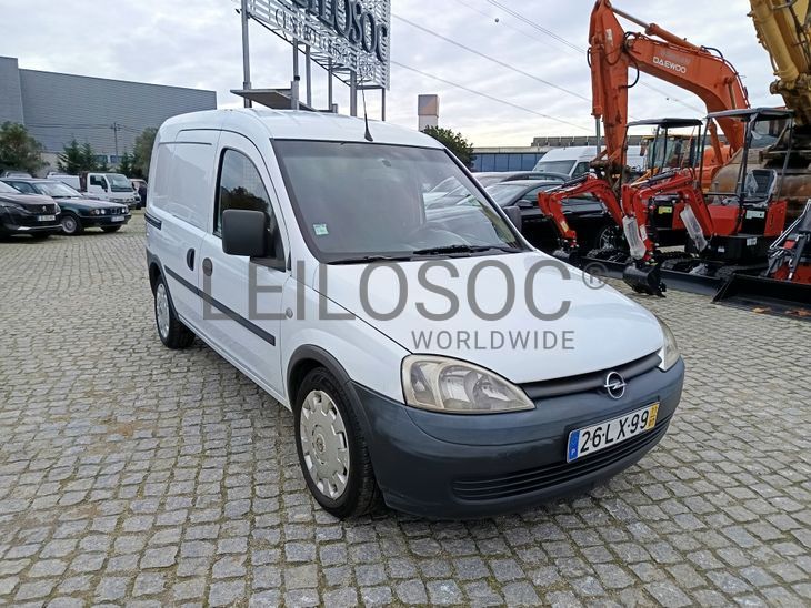 Opel Combo · Ano 2011