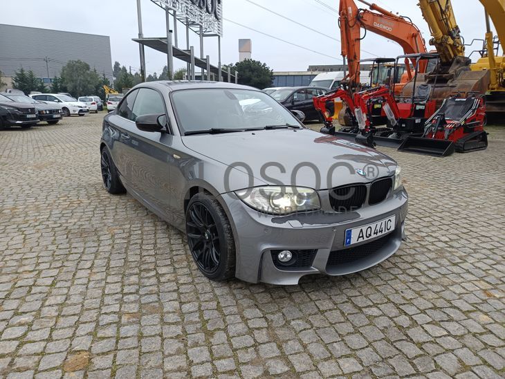 BMW 118d · Ano 2012