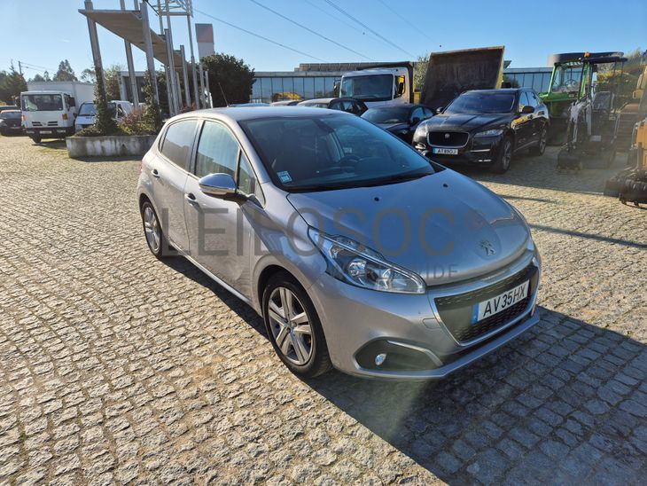 Peugeot 208 · Ano 2019 