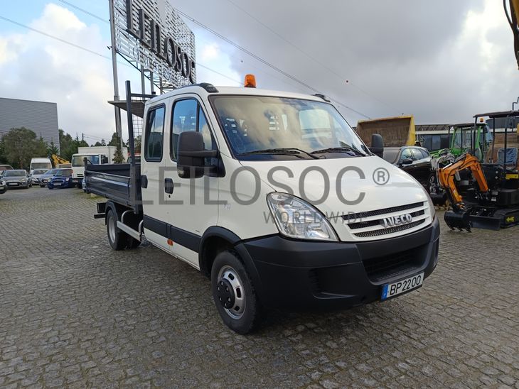 Iveco Daily 35C15D · Ano 2009