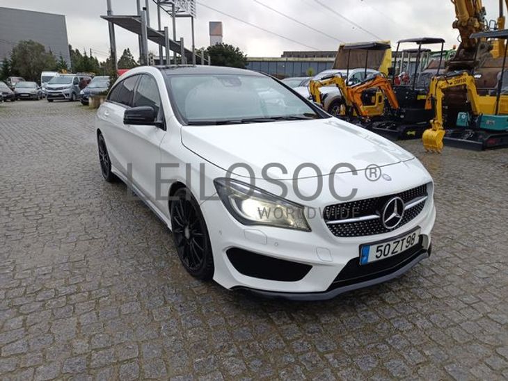 Mercedes-Benz CLA 220 · Ano 2015