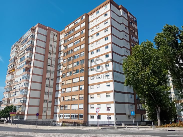 Apartamento T3 · Oeiras