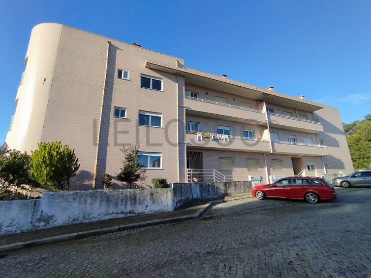 Apartamento T4 · Arcozelo