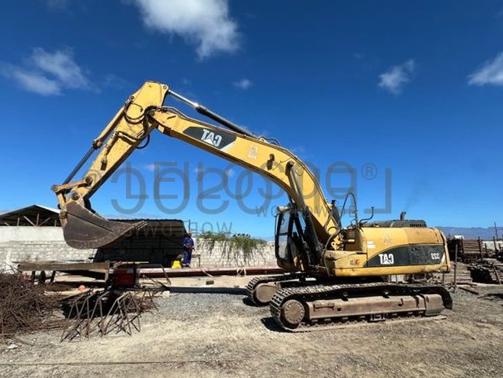 Escavadora de Rastos CATERPILLAR 323DLN