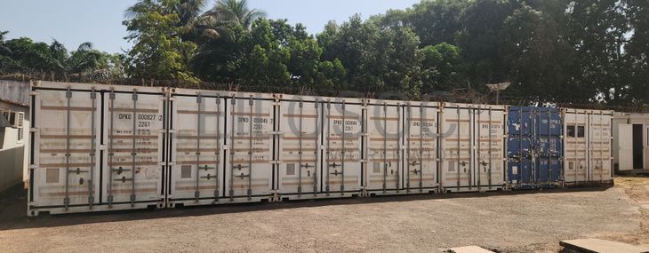 Lote 11 - Contentor 20 pés