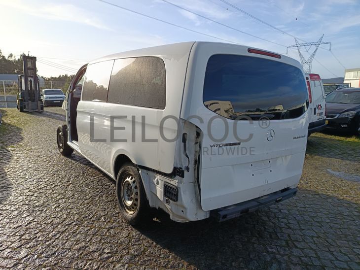 Mercedes-Benz Vito · Ano 2016