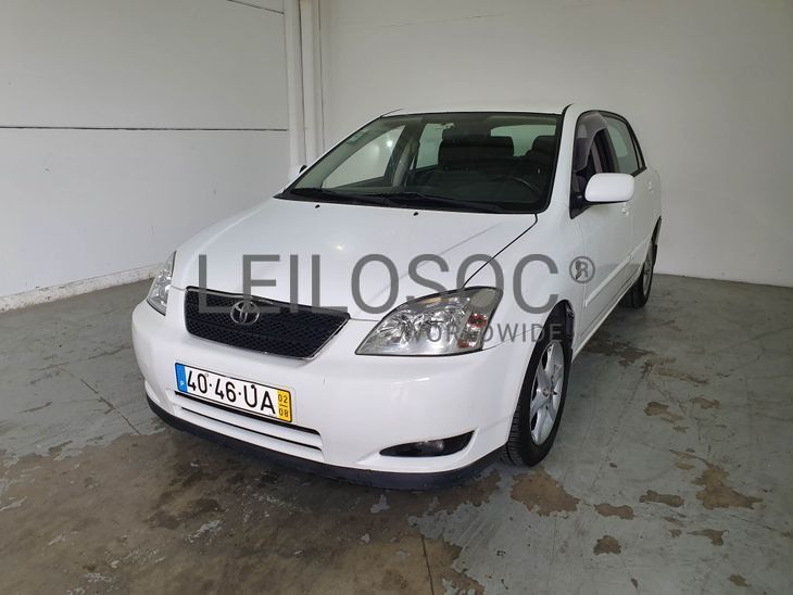 Toyota Corolla VVT-i · Ano 2002