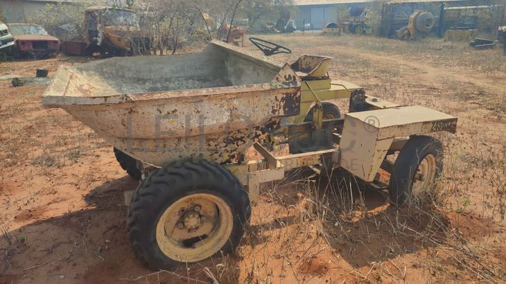 Ceta06 - Lotes 278 a 300 - Camião | Dumper | Compressor - Tete