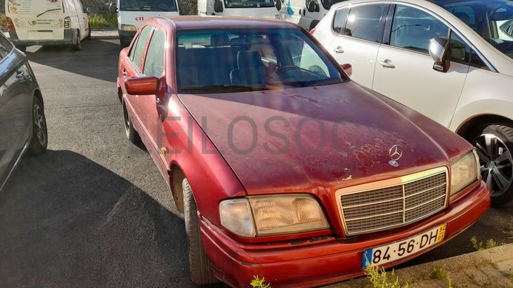 Mercedes-Benz C180 1.8 · Ano 1994