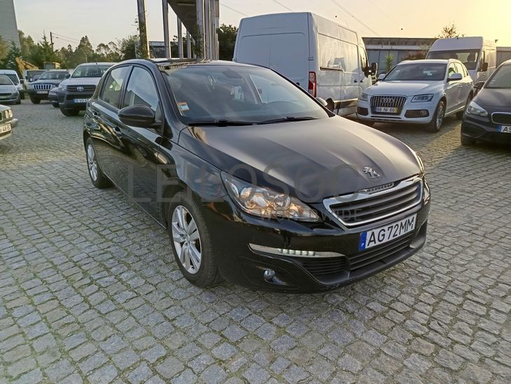 Peugeot 308 1.6 BlueHDi · Ano 2016