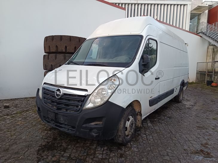Veículos Ligeiros Opel Movano · Ano 2018