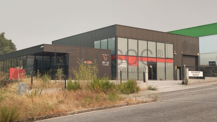 Estabelecimento Comercial com Recheio · Tortosendo, Covilhã