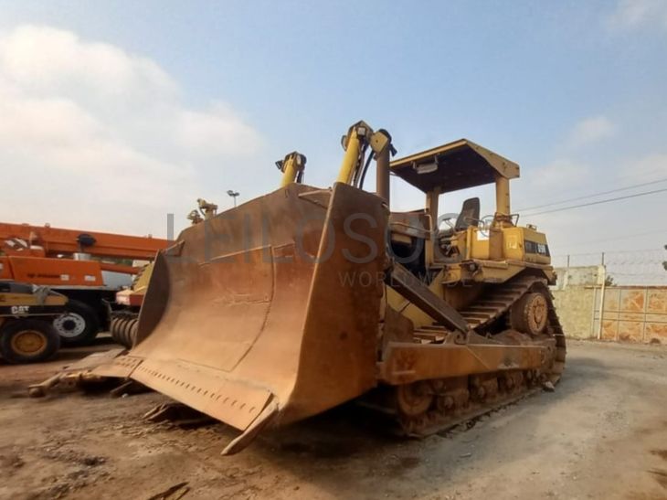 Bulldozer (50T) CATERPILLAR D9R