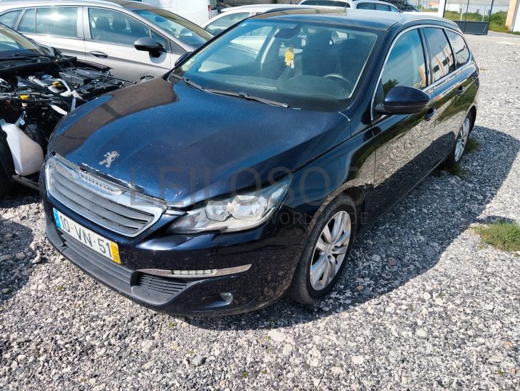 Peugeot 308 · Ano 2015