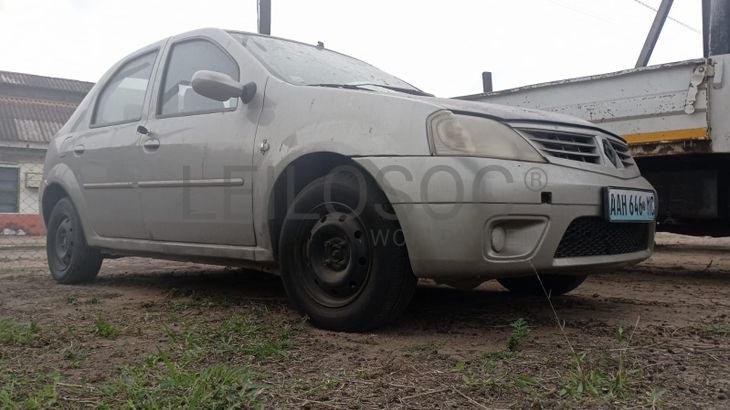 Renault Logan · Ano 2009