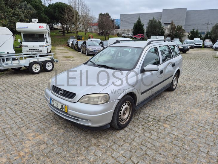 Opel Astra · Ano 2001