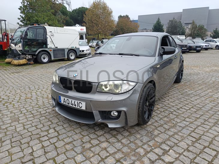 BMW 118d · Ano 2012