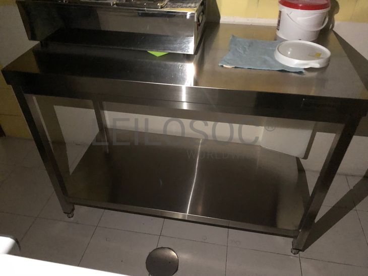 Mesa Inox