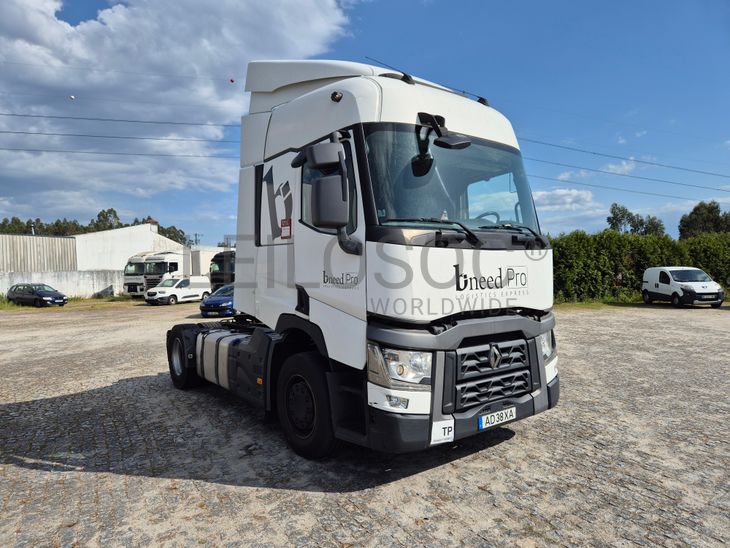 Renault Trucks · Ano 2014