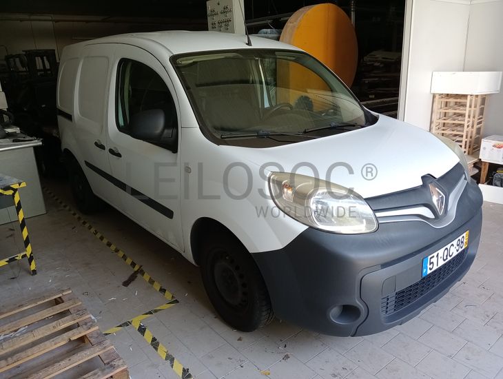 Renault Kangoo · Ano 2015