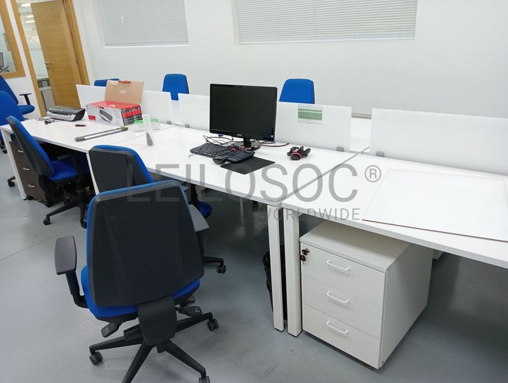 Equipamento Escritório