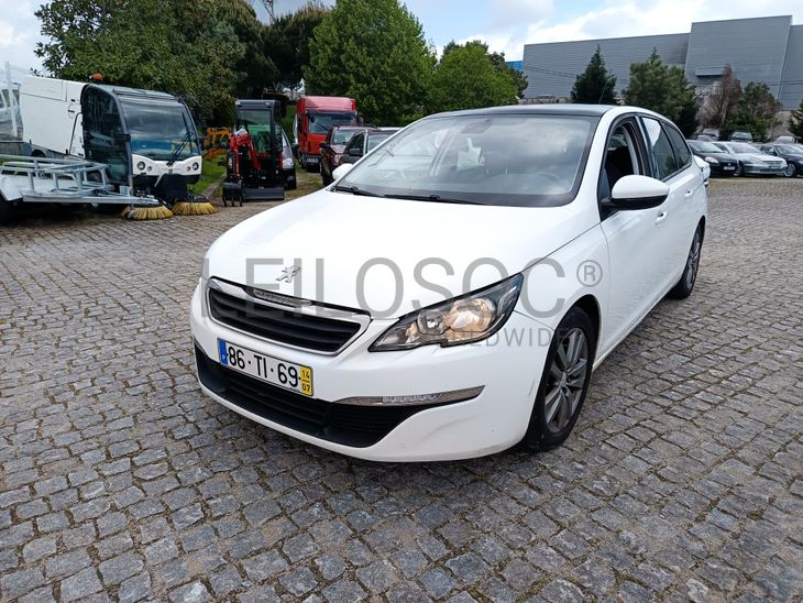 Peugeot 308 · Ano 2014  