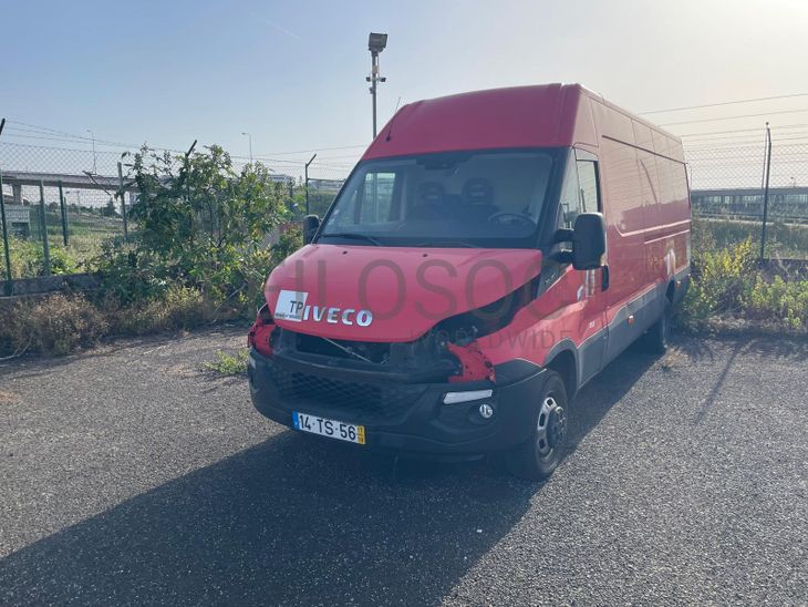 Iveco Daily 35 150 · Ano 2017