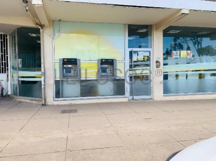 HUAMBO – ANTIGA DEPENDÊNCIA BANCÁRIA