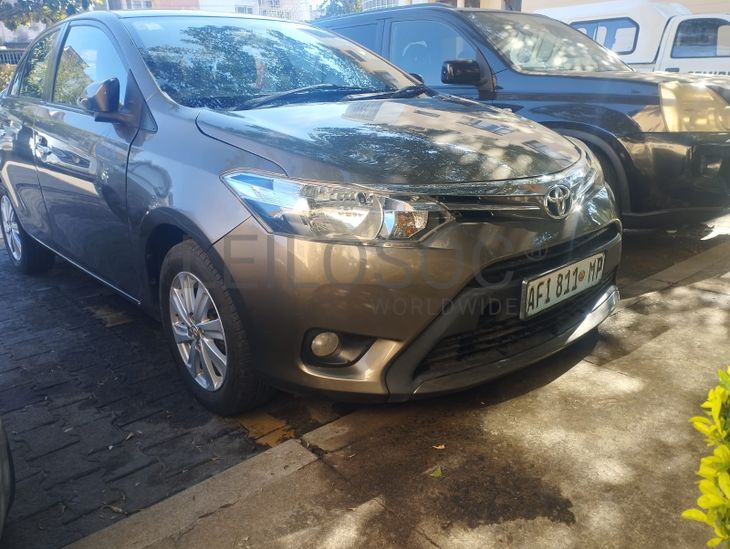 Toyota/Yaris - 2015