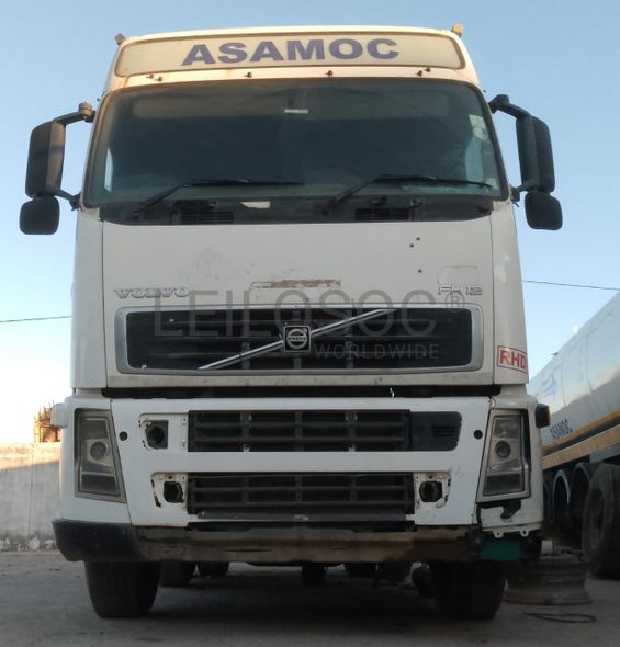Camião FH12 460