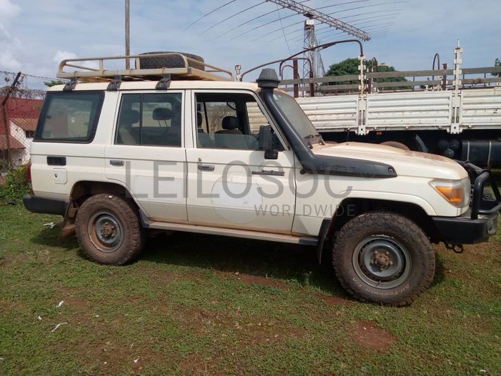 Toyota Landcruiser Hard Top HZJ76-DKMRS 2019