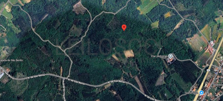 Terreno com 920,00 m² · Pedreiras, Porto de Mós
