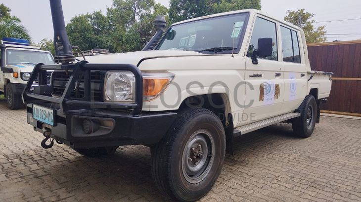 Toyota Land Cruiser 79-3,20m