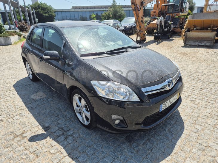 Toyota Auris · Ano 2012