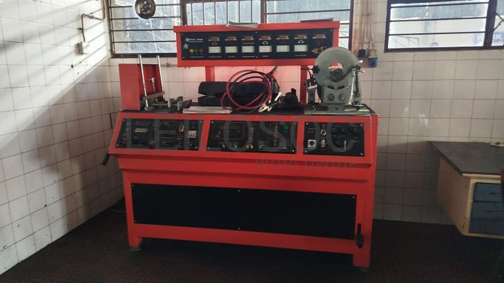 Máquina de teste de alternadores