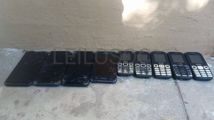 Telefones 