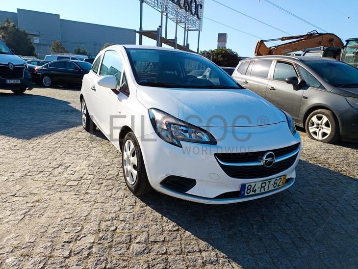 Opel Corsa 1.3 CDTI · Ano 2016