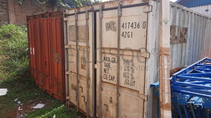 1 - 40 ft container