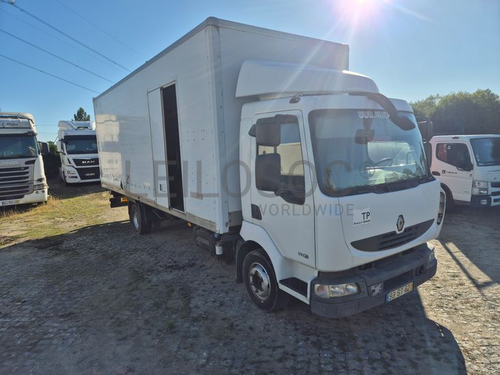 Renault Midlum · Ano 2009