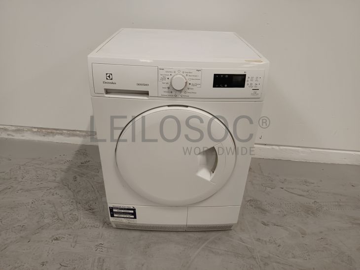 Máquina Secar Eletrolux · Televisão Sanyo