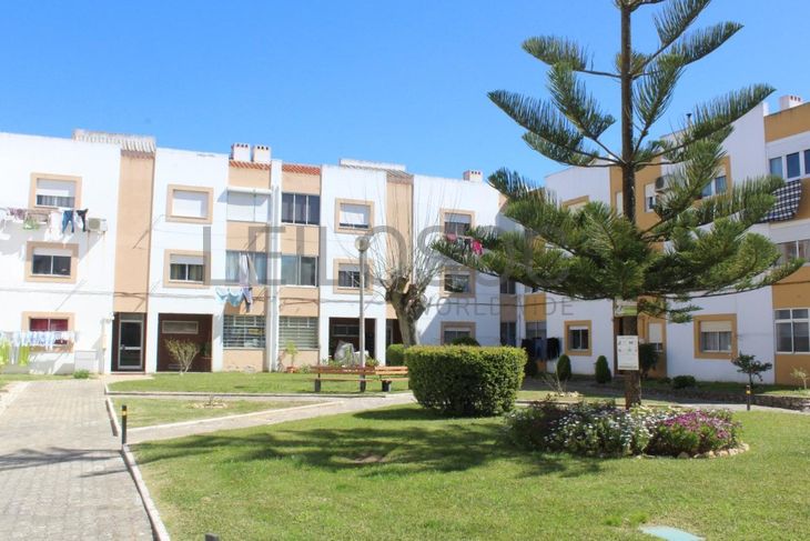 Direito de Superfície de Apartamento · Azeitão, Setúbal