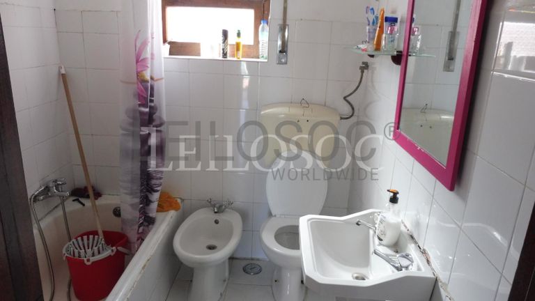 Moradia V6 · Rio de Mouro, Sintra