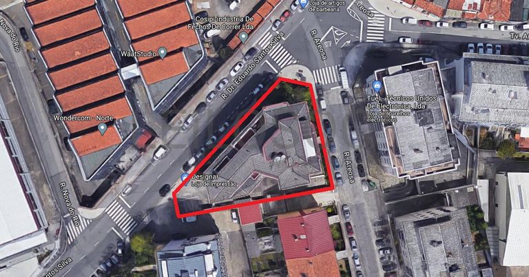 Leilão Suspenso · Usufruto · Lugar de Garagem · Porto