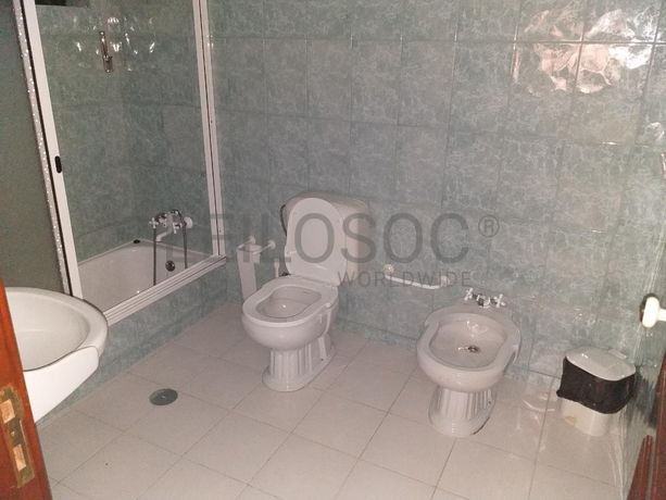 Moradia V2 · Montalegre