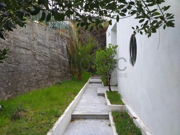 Moradia V2 · Montalegre