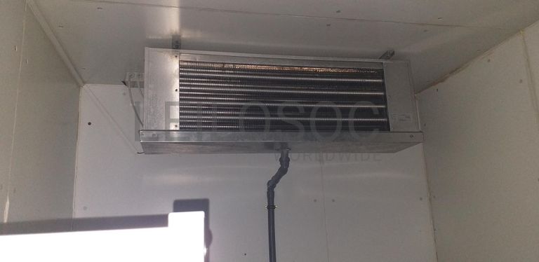 Câmaras de Frio  + Material Informático · Valença