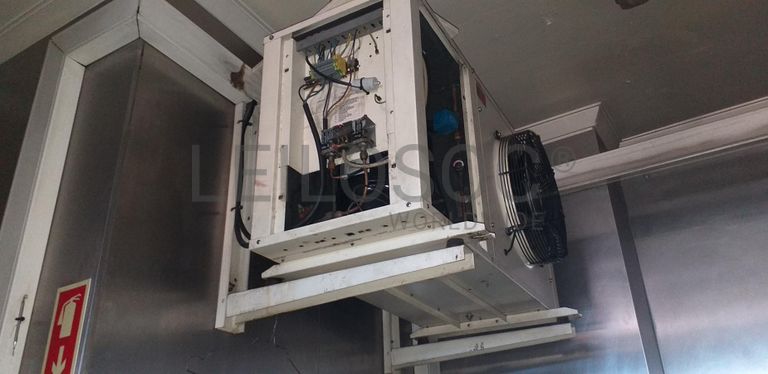 Câmaras de Frio  + Material Informático · Valença